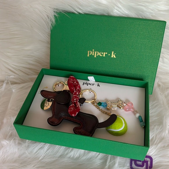 PIPER K Dachshund Doggie Key Chain Bag Charm - Picture 1 of 4
